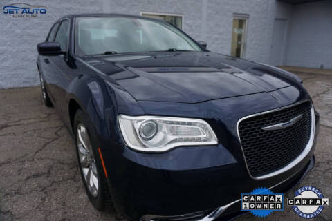 2015 Chrysler 300 Limited