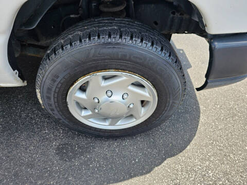 2011 Ford E-Series E-150