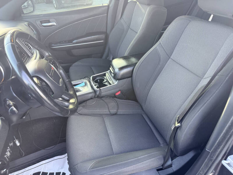 2019 Dodge Charger SXT