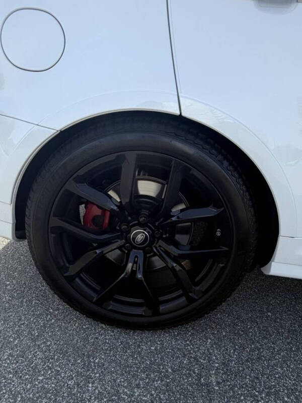 2021 Land Rover Range Rover Sport SVR