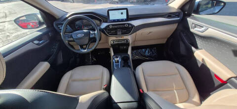 2020 Ford Escape SEL