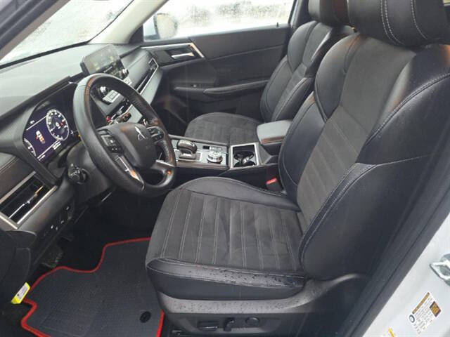 2023 Mitsubishi Outlander PHEV Ralliart