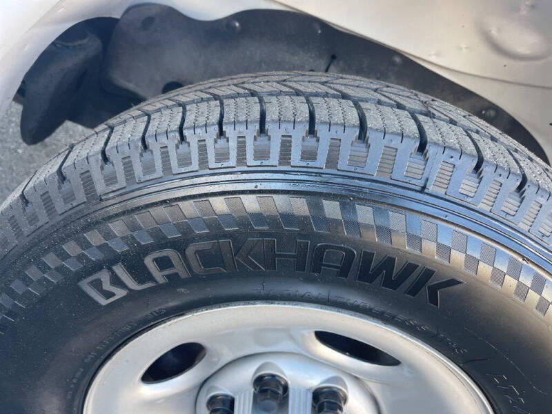 2024 GMC Savana 2500