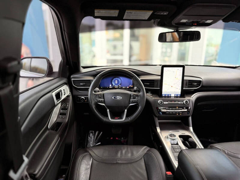 2020 Ford Explorer ST