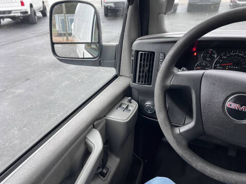 2018 GMC Savana 2500