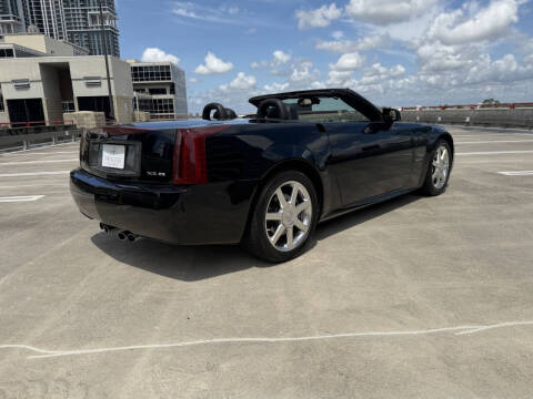 2004 Cadillac XLR