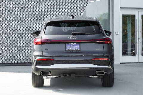 2025 Audi Q5 quattro Premium Plus TFSI