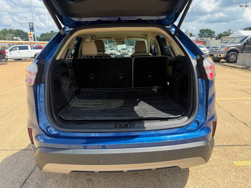 2022 Ford Edge SEL