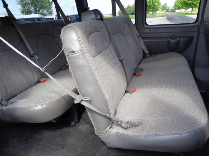 2017 Chevrolet Express LT 3500