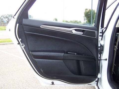 2018 Ford Fusion Hybrid SE