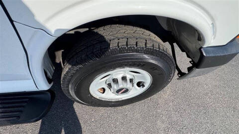 2013 GMC Savana LS 2500