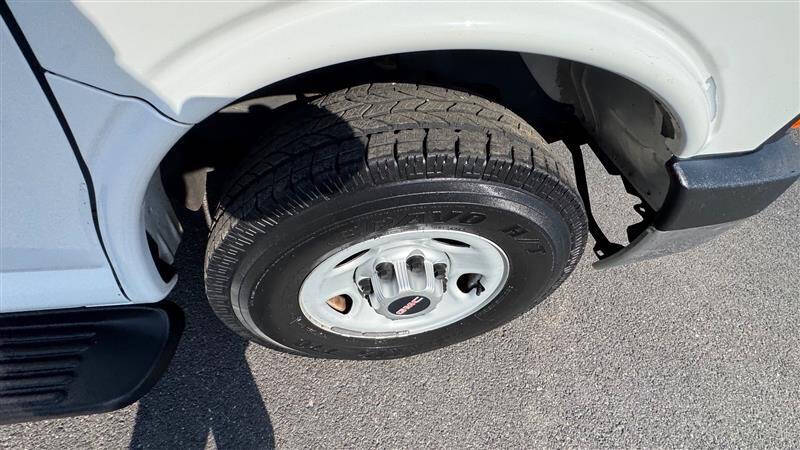 2013 GMC Savana LS 2500
