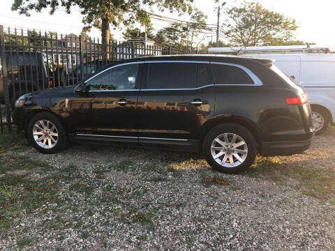 2013 Lincoln MKT Town Car for sale at L & B Auto Sales & Service in West Islip NY