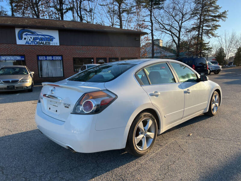 2008 Nissan Altima SE photo 3