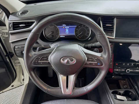2022 Infiniti QX50 Luxe