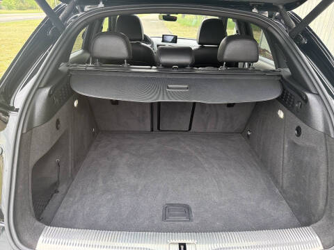 2017 Audi Q3 2.0T quattro Prestige