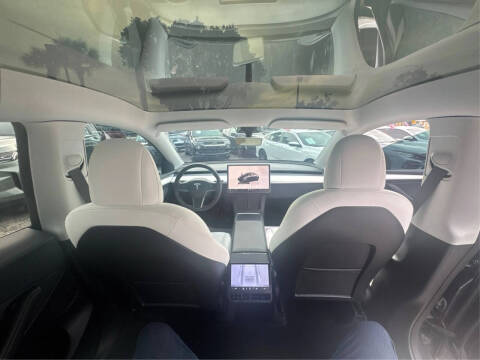 2022 Tesla Model Y Long Range