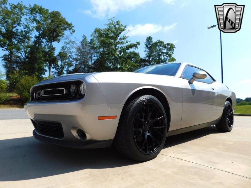 2015 Dodge Challenger SXT