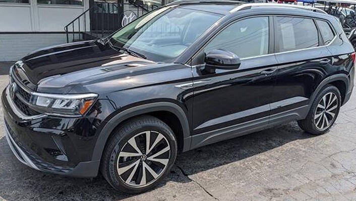 2024 Volkswagen Taos SE