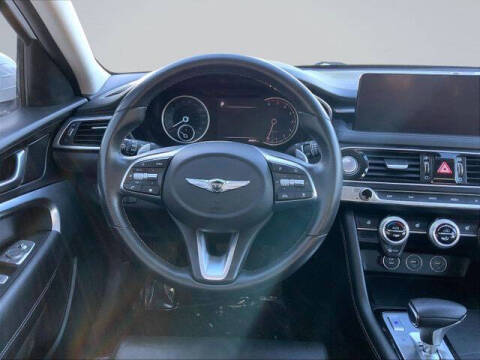 2023 Genesis G70