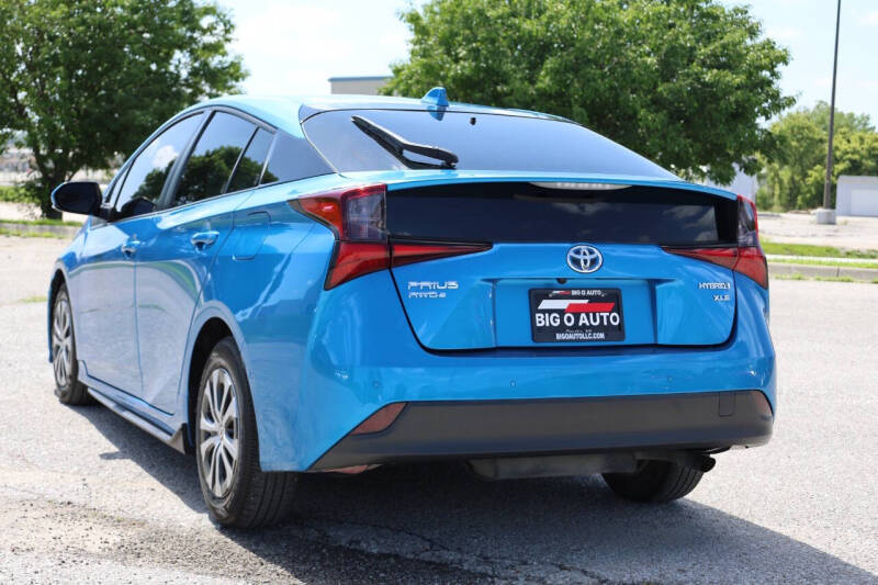 2022 Toyota Prius XLE AWD-e