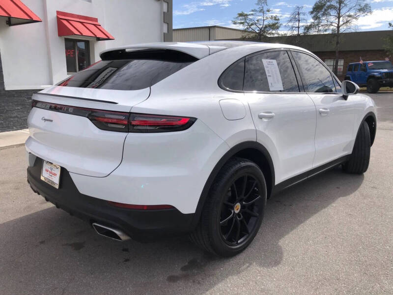 2022 Porsche Cayenne