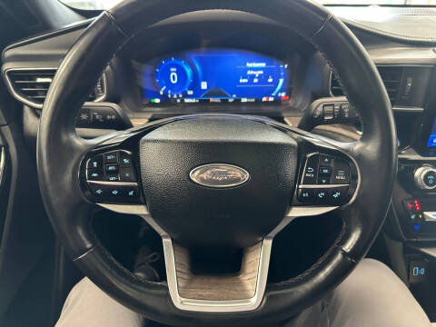 2022 Ford Explorer Platinum