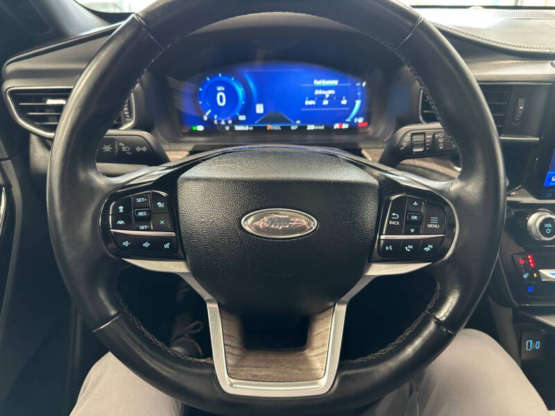 2022 Ford Explorer Platinum