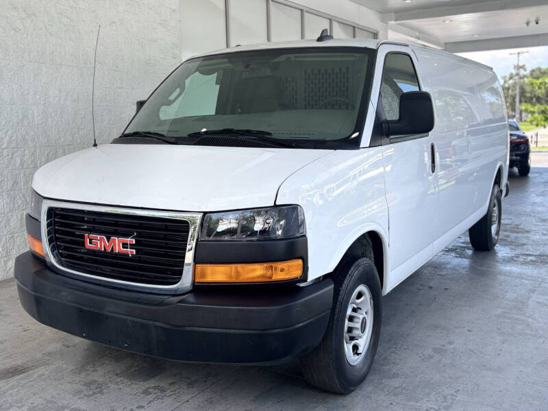 2023 GMC Savana 2500