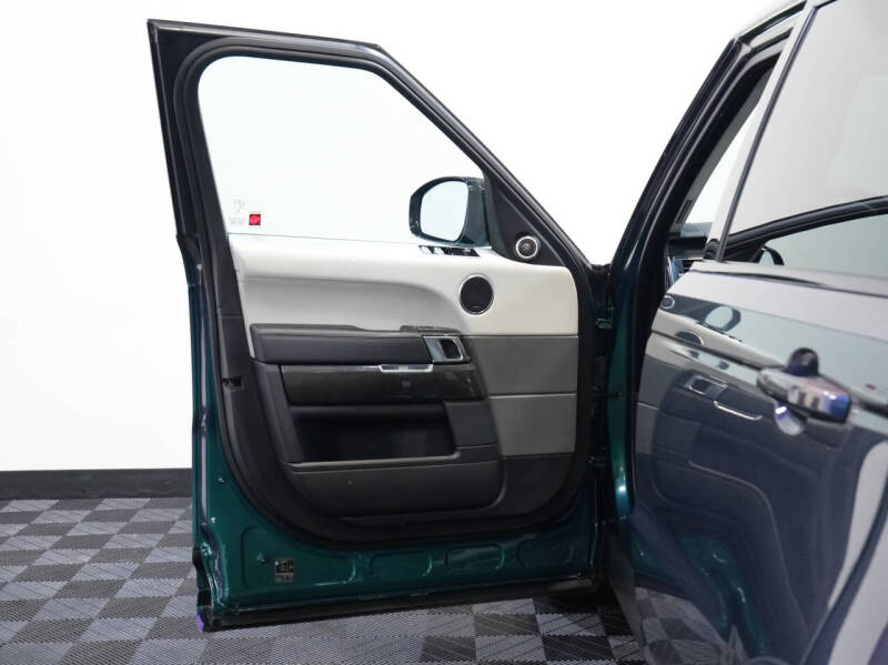 2020 Land Rover Range Rover Sport SVR