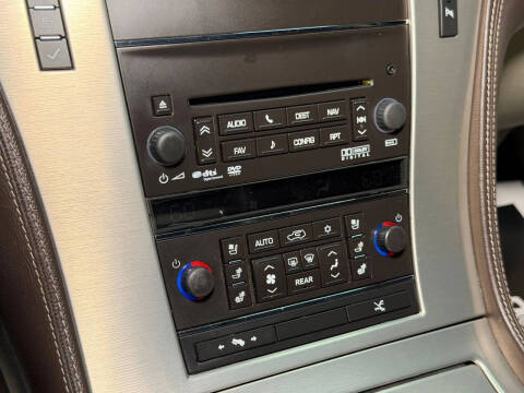 2012 Cadillac Escalade Platinum Edition