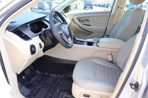 2015 Ford Taurus