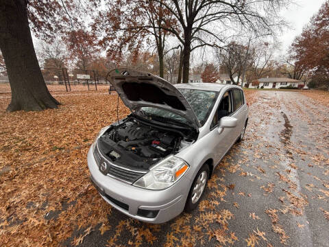 2009 Nissan Versa 1.8 S