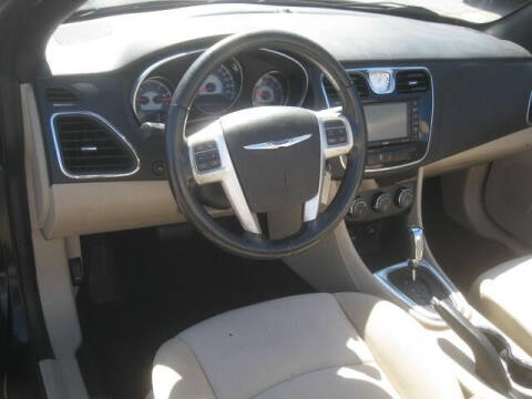 2012 Chrysler 200 Touring