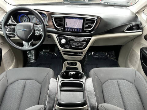 2019 Chrysler Pacifica Touring Plus