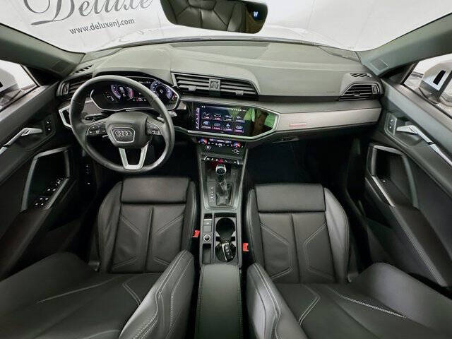 2024 Audi Q3 quattro S line Prem Plus 45 TFSI