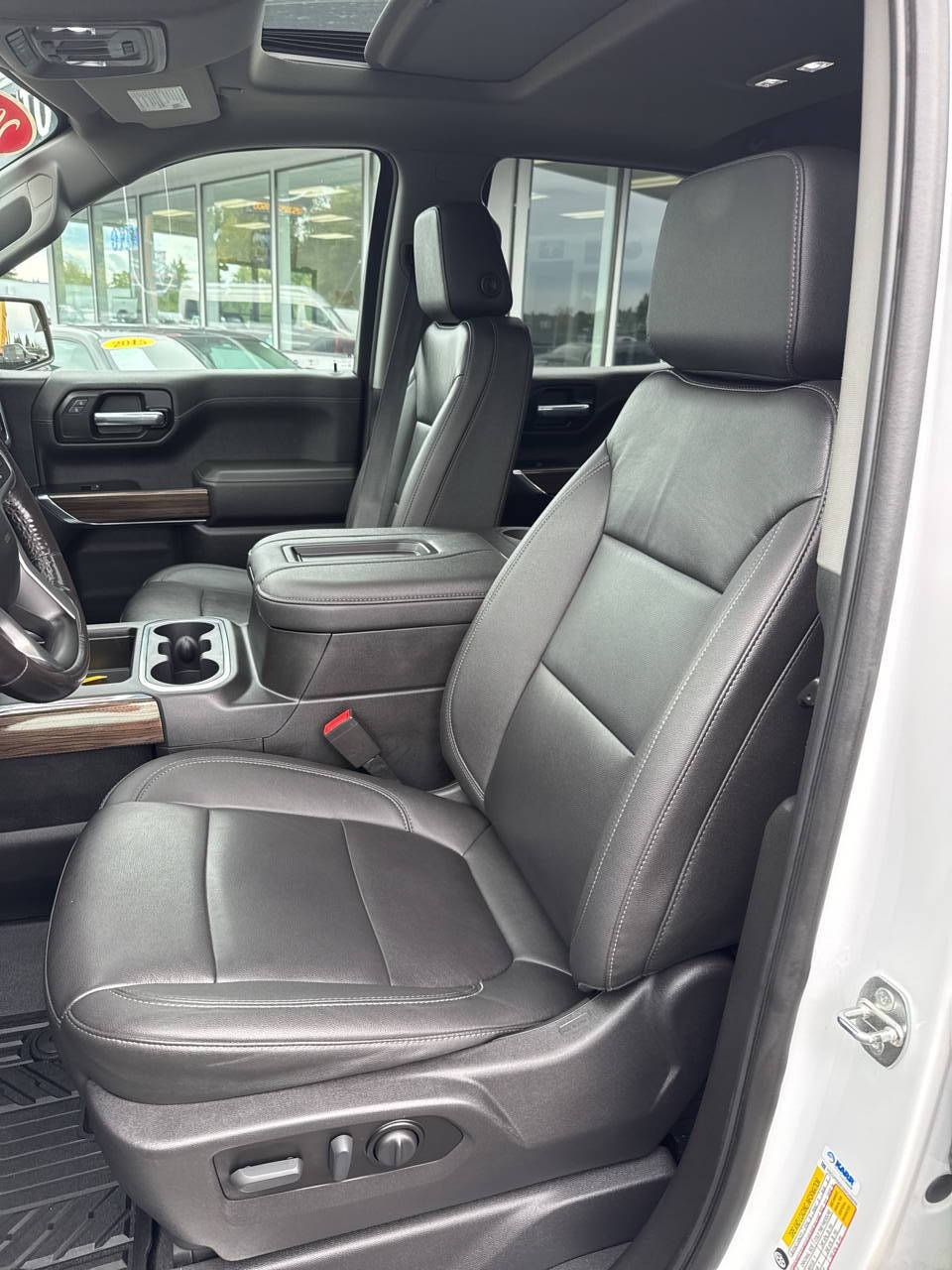 used 2022 Chevrolet Silverado 1500 Limited car, priced at $31,299