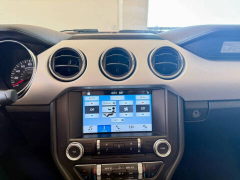 2017 Ford Mustang EcoBoost Premium