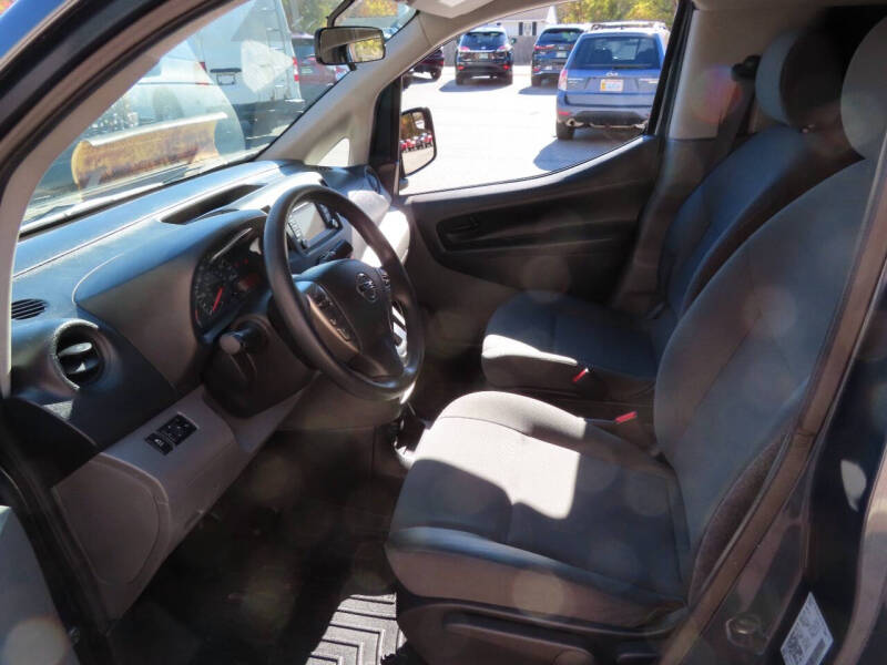 2019 Nissan NV200 SV