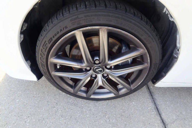 2016 Lexus IS 200t
