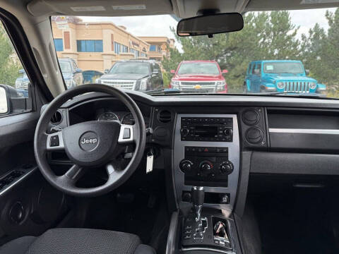 2008 Jeep Commander Sport