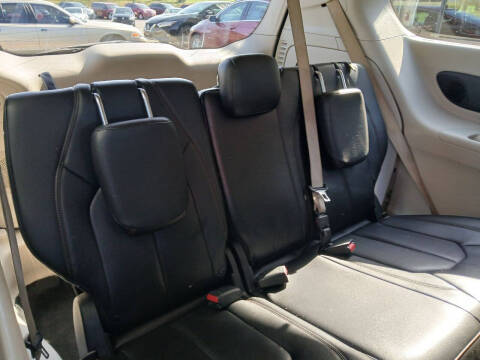 2017 Chrysler Pacifica Touring-L Plus