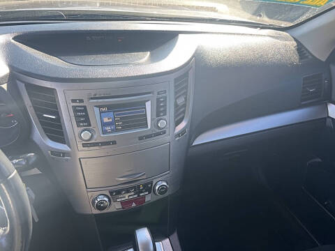 2014 Subaru Legacy 2.5i Premium