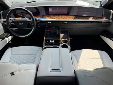 2026 Cadillac Escalade Platinum Sport