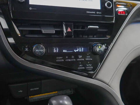 2021 Toyota Camry Hybrid XLE