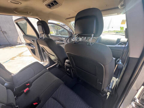 2019 Dodge Journey SE