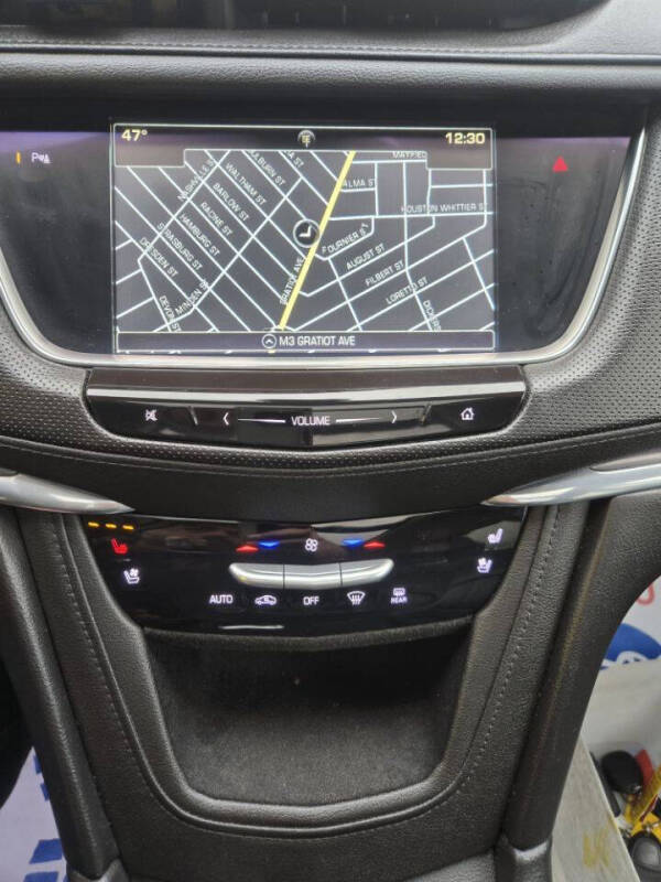 2017 Cadillac XT5 Premium Luxury