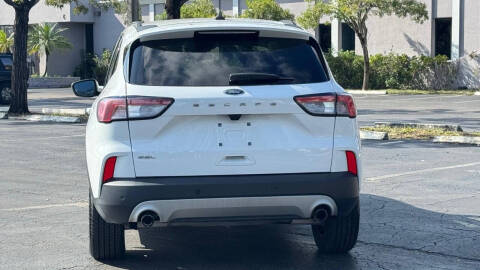 2022 Ford Escape SEL