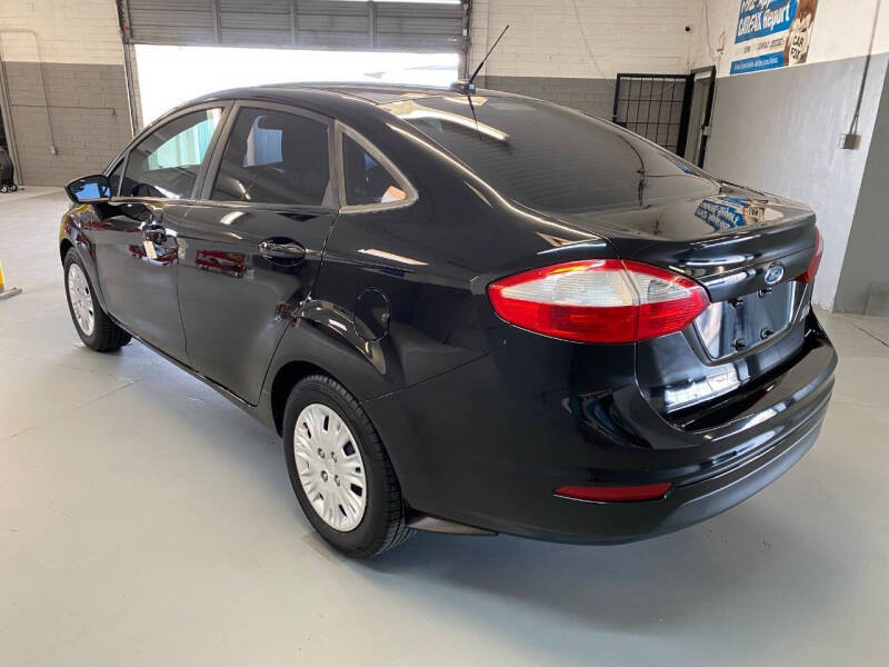 2016 Ford Fiesta S