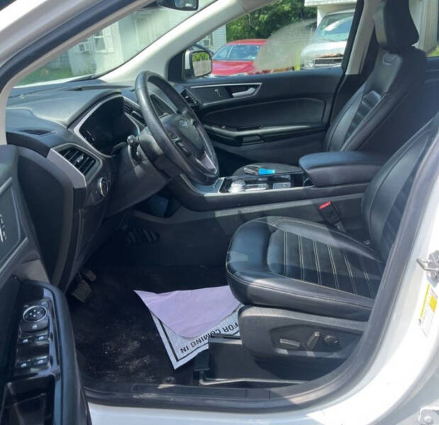 2020 Ford Edge SEL